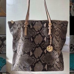 NEW Michael Kors Tote Bag with Leather Straps